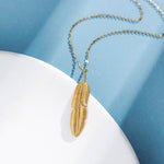 FANCIME Feather Charm 14 Solid Yellow Gold Necklace Detail2