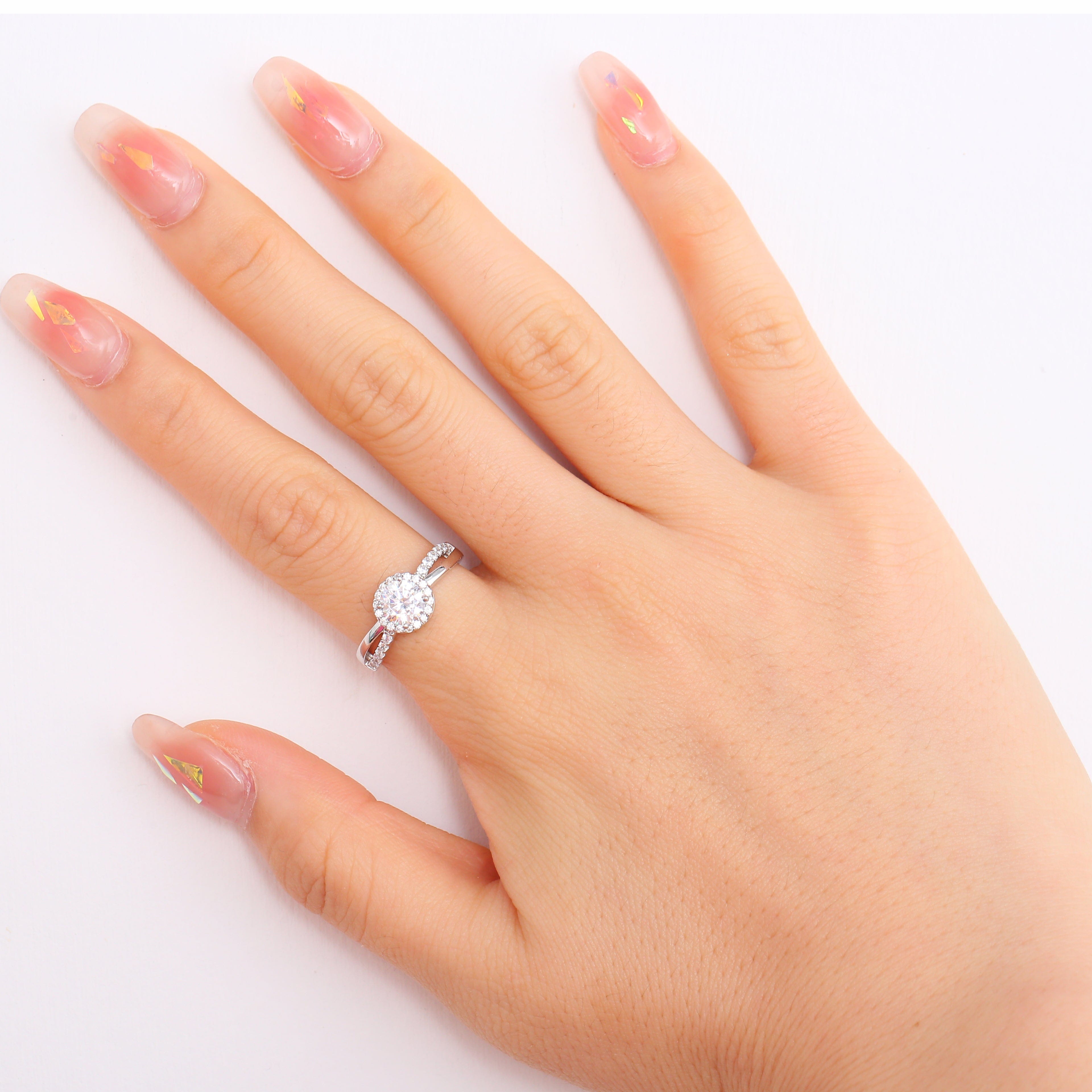 FANCIME "Always Brilliant" Halo Setting Sterling Silver Ring Model