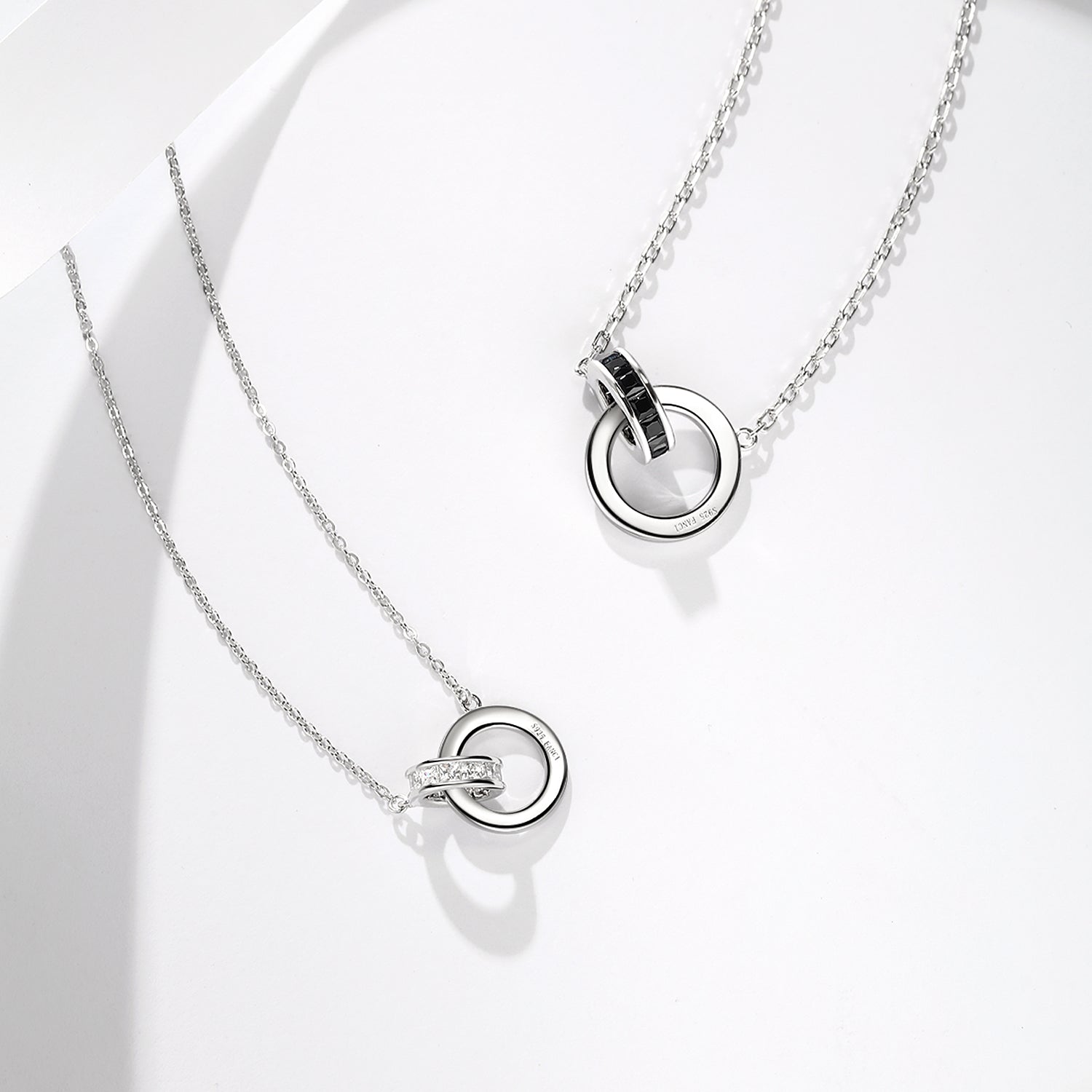 FANCIME "Roman Time" Interlocking Circle Sterling Silver Necklace Side