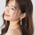 FANCIME "Crystal Blanc" Pearl Sterling Silver Dangling Earrings Model