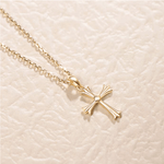 FANCIME "Mini Gotham Flower" Cross 14K Yellow Gold Necklace Detail